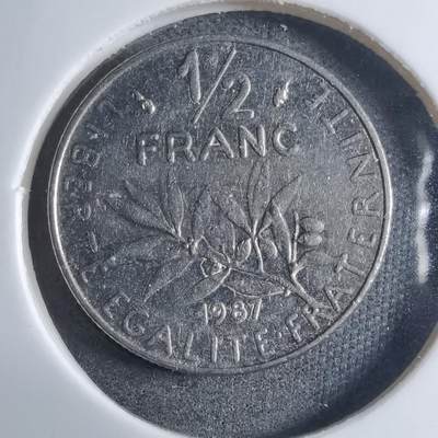 沼泽如烟--第909场 - 法国1987年半法郎