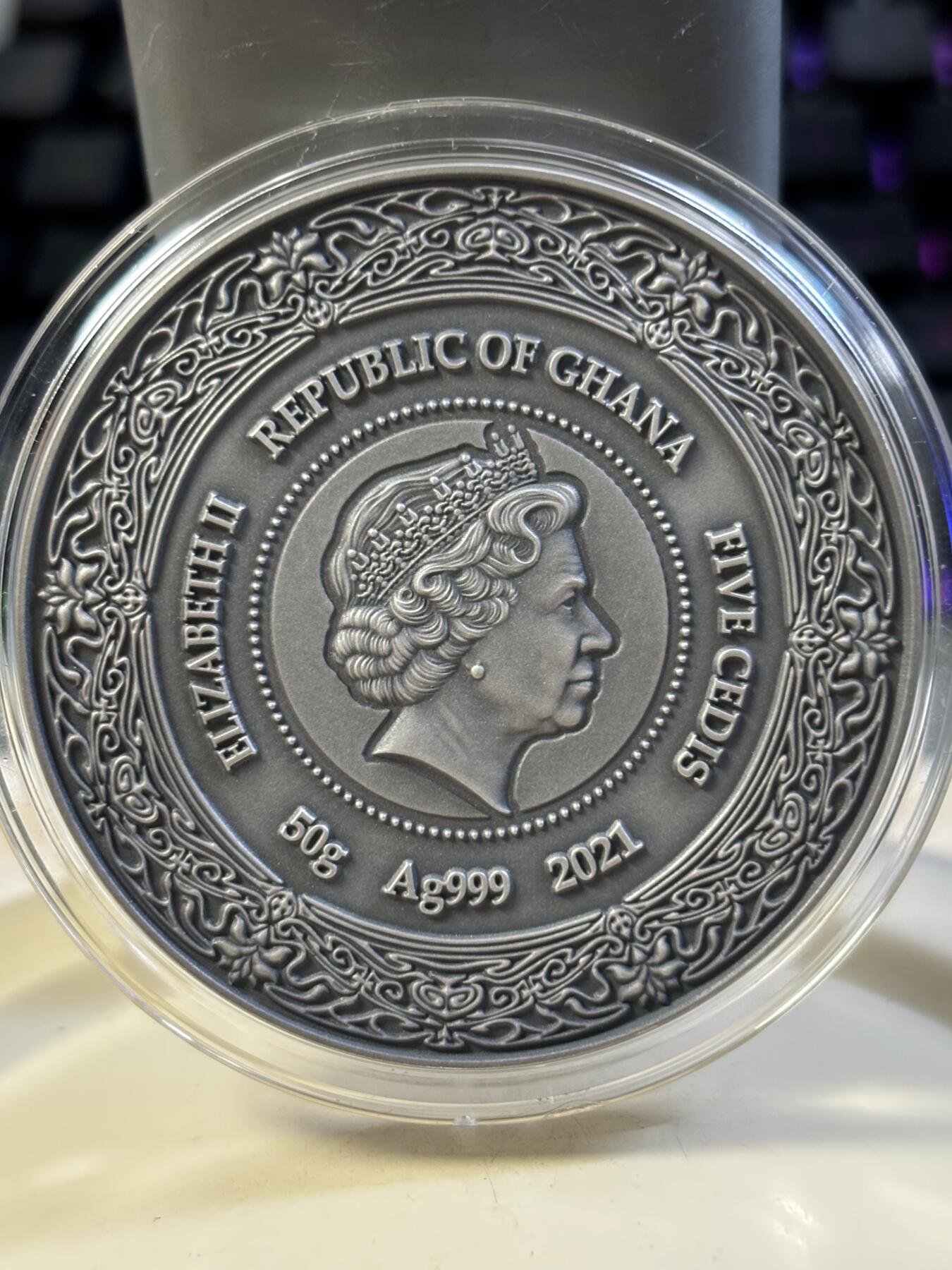 第182期拍卖 加纳2021年穆夏健康女神Ziva彩色50克仿古纪念银币，999银，发行500枚