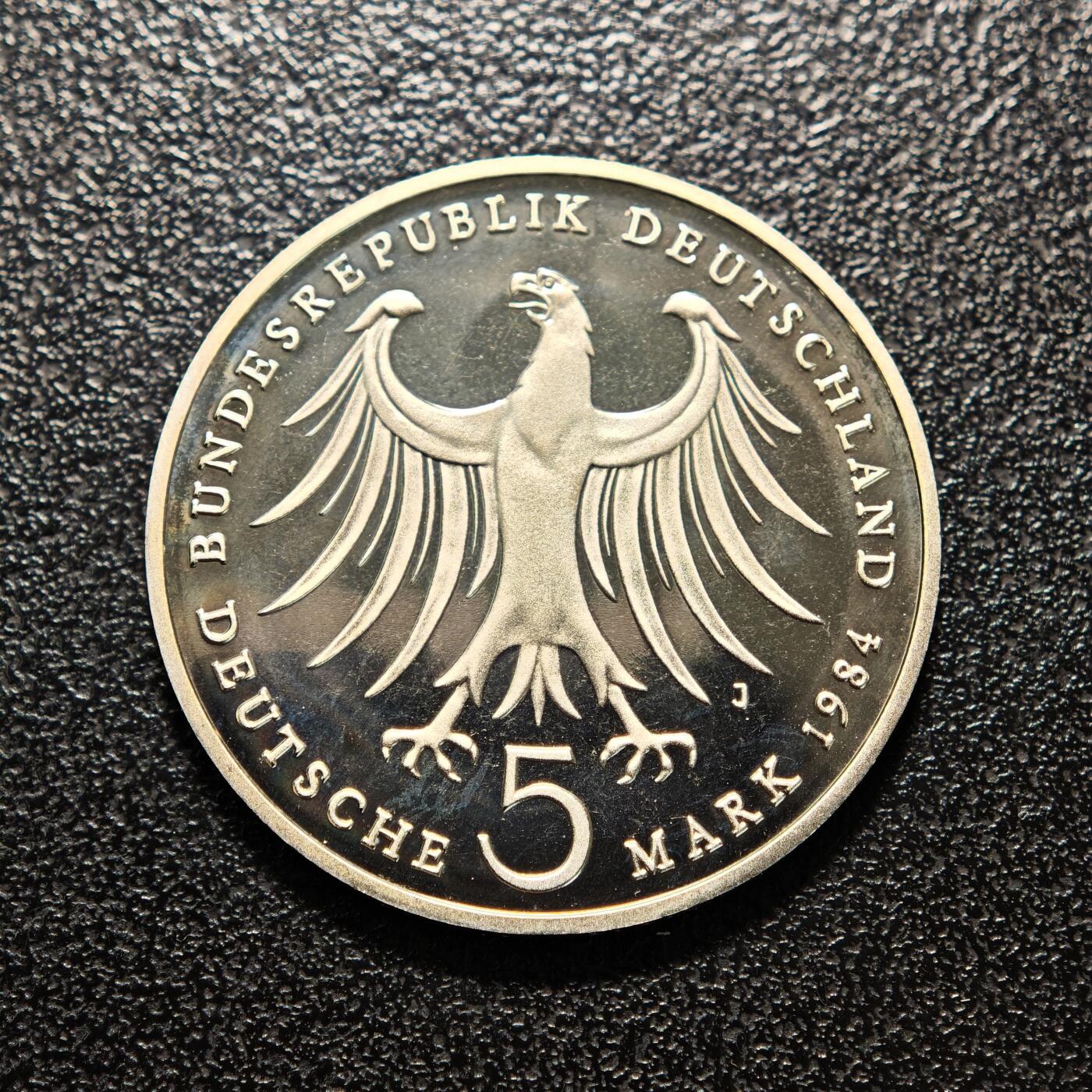 【德藏】世界币章拍卖第154期（拍品征集中~欢迎藏友联系） 1984年 德国钢琴演奏家费利克斯·门德尔松诞辰175周年5马克纪念镍币 直径约：28.9mm；重约：10g