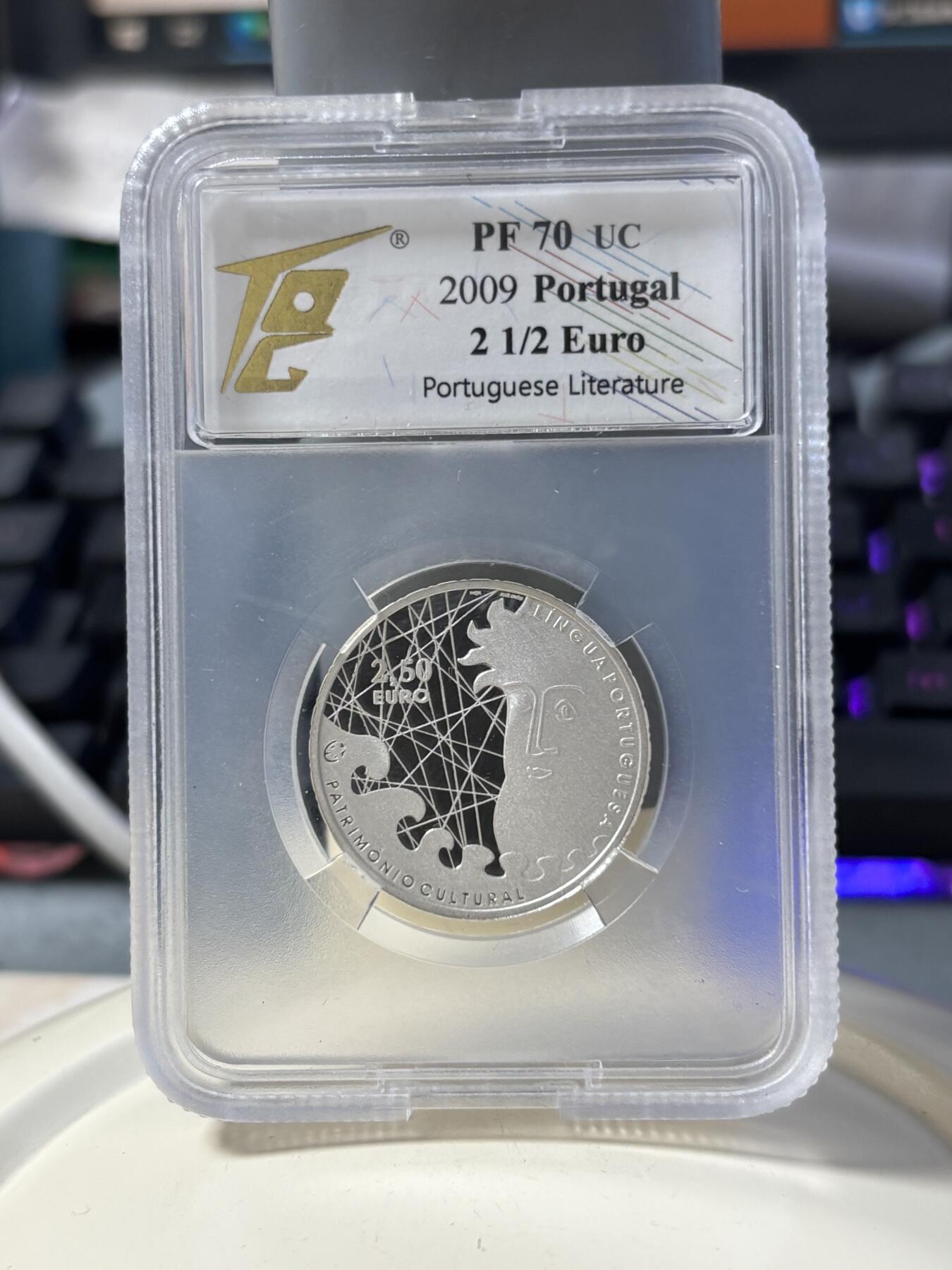 第182期拍卖 葡萄牙2009年 欧洲之星系列2.5欧精制银币 TQG PF70UC-925银 12克 发行量：约1万枚