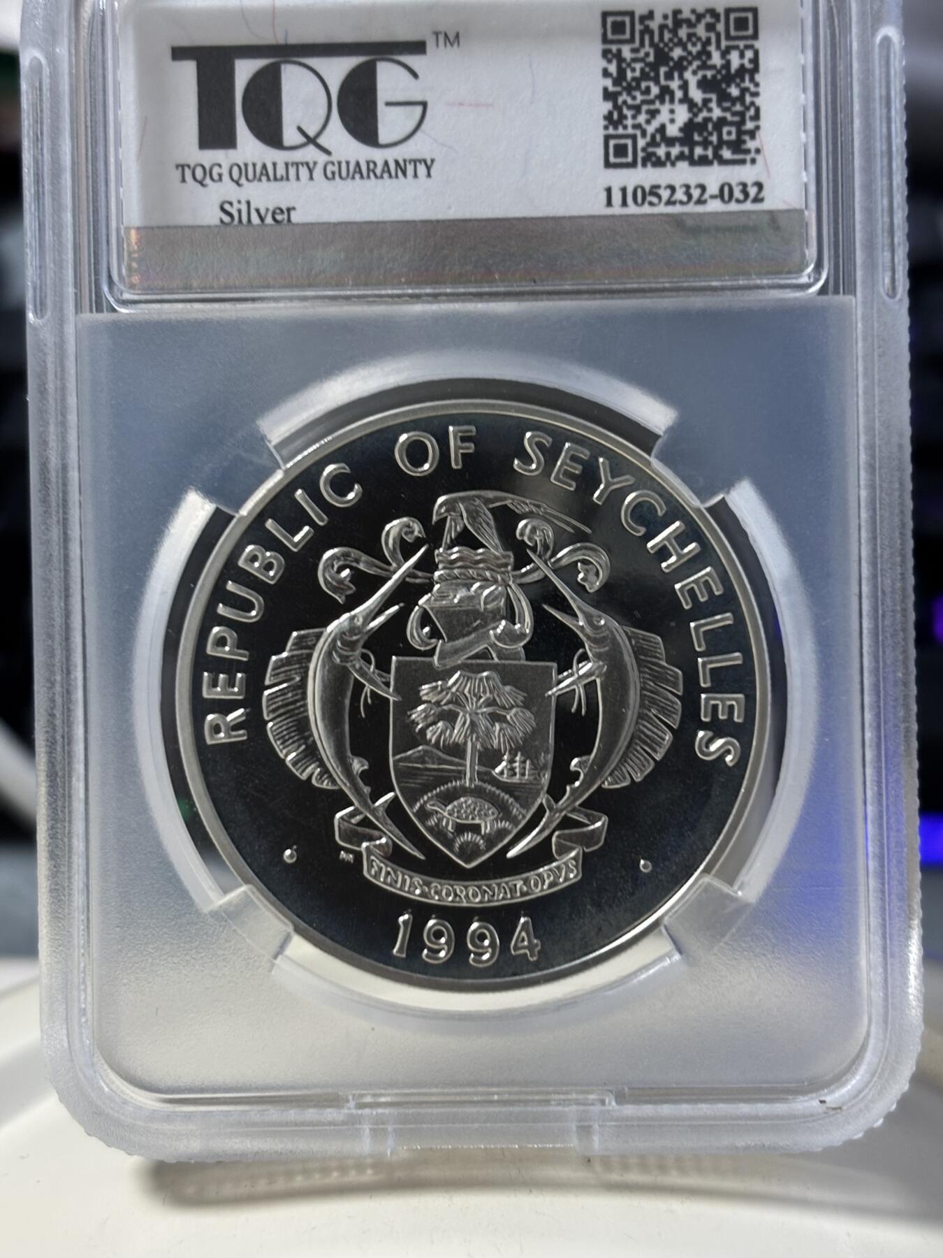 第182期拍卖 塞舌尔1994年珍稀动物系列蝴蝶纪念银币TQG-PF65，925银，28.28克