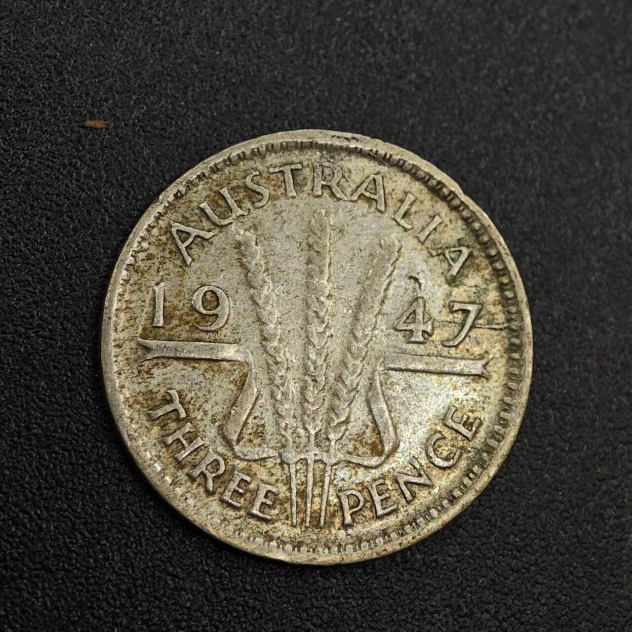 【淘币小摊】实时拍第八百零二拍   散币场   满百包邮可预留二周 每周一统一发货   澳大利亚1947年乔治六世3便士银币