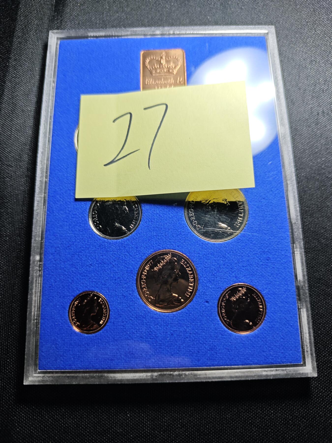 KK钱币收藏小铺 （套币 好品/批量散币 银币）专场  2月预留时间 周末发货  1977英国大小面值清年精制套币 含克朗币精制