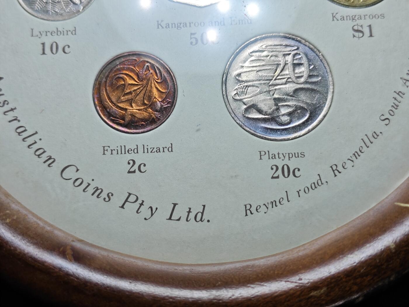 KK钱币收藏小铺 （套币 好品/批量散币 银币）专场  2月预留时间 周末发货  澳大利亚硬币挂件 背板卡扣坏了一个