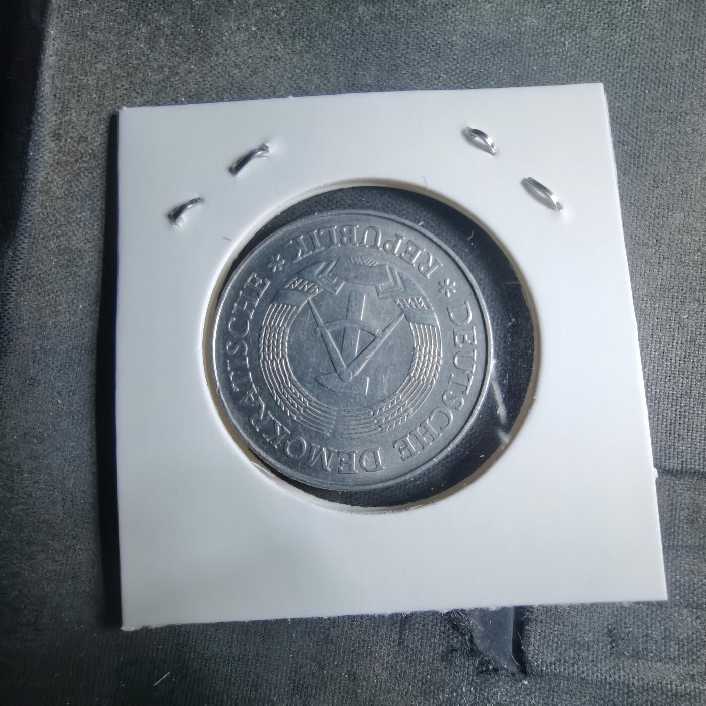 沼泽如烟--第909场 东德1975年2马克