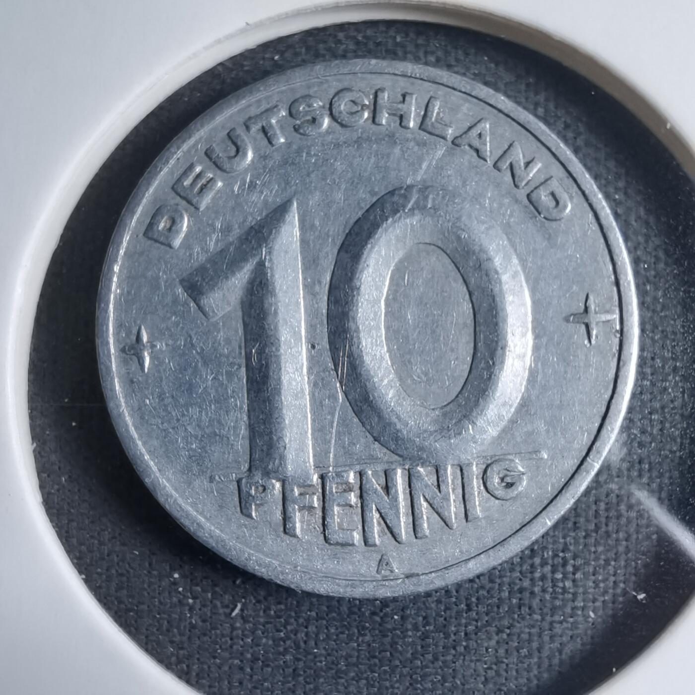 沼泽如烟--第909场 东德1950年10芬尼