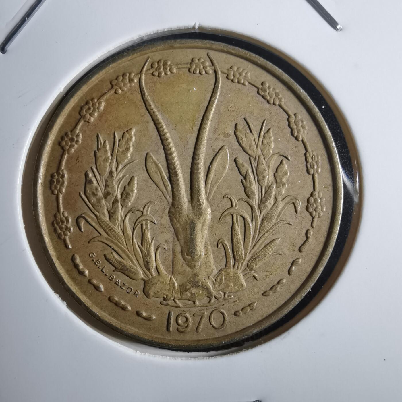 沼泽如烟--第910场 西非1970年25法郎