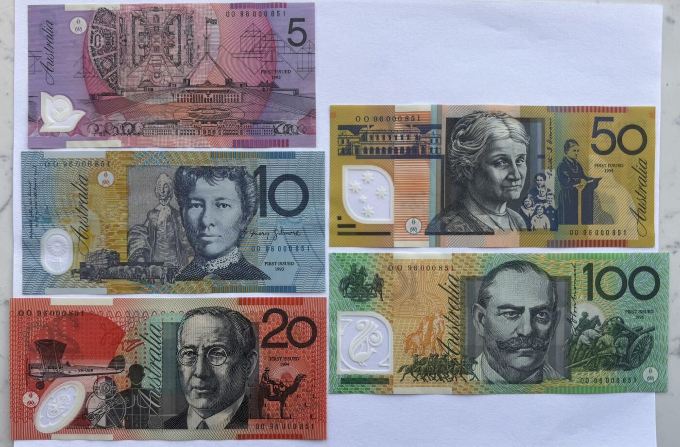 2025第25场（总第225期）：精品测试钞、纪念钞、塑料钞、连体钞综合场 OO96特殊冠 澳大利亚1996年全套塑料钞发行完毕特殊加盖纪念版5-100澳元全套同号册装UNC（第851号）