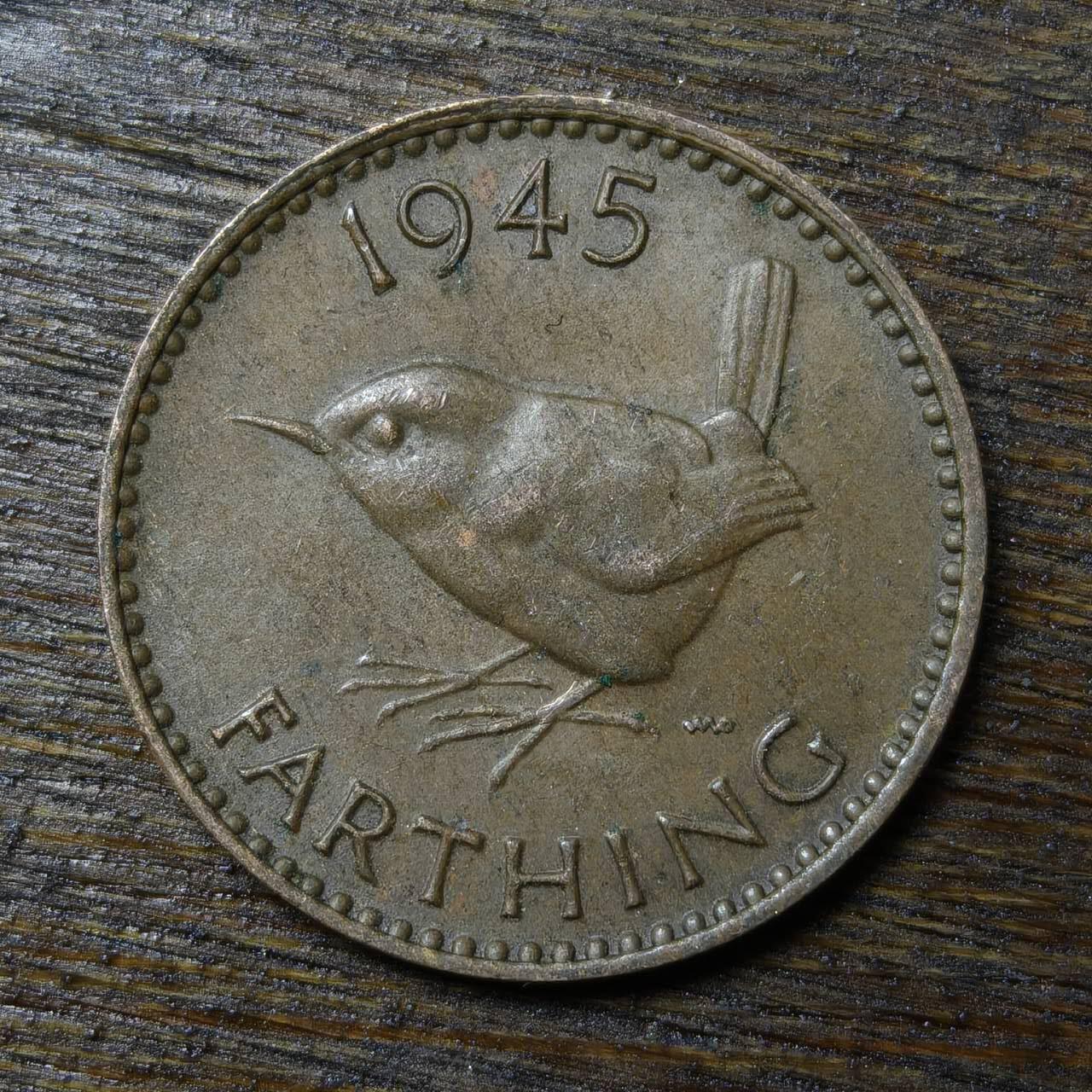 【铜匠收藏】★第132场★散币场，无佣金，30包邮。不满30元，支付5元运费。《接受代拍 代送NGC评级》 英国 1945年 1法新 铜币 乔治六世
