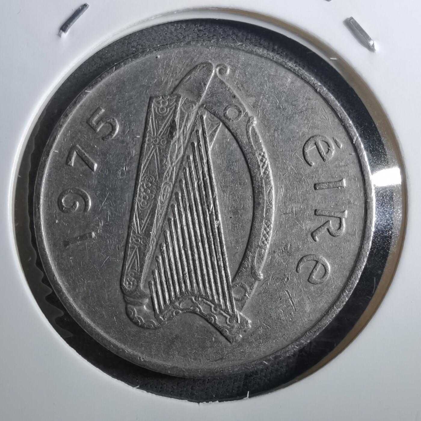 沼泽如烟--第910场 爱尔兰1975年10便士