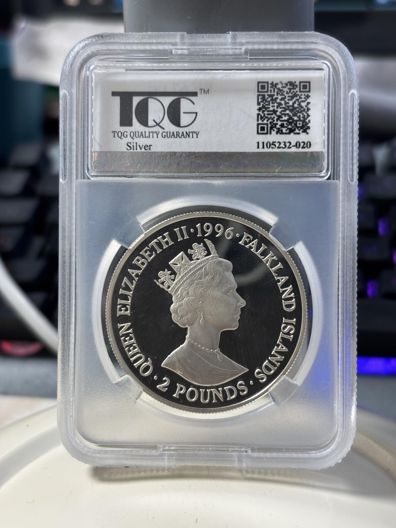 第182期拍卖 福克兰1996年英国君王系列查理一世精制纪念银币评级67分，925银，28.28克