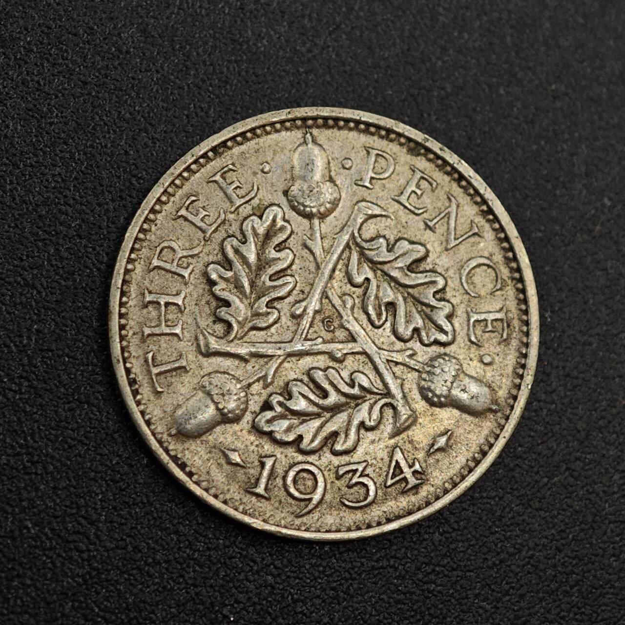 【淘币小摊】实时拍第八百零二拍   散币场   满百包邮可预留二周 每周一统一发货   英国1934年乔治五世3便士银币