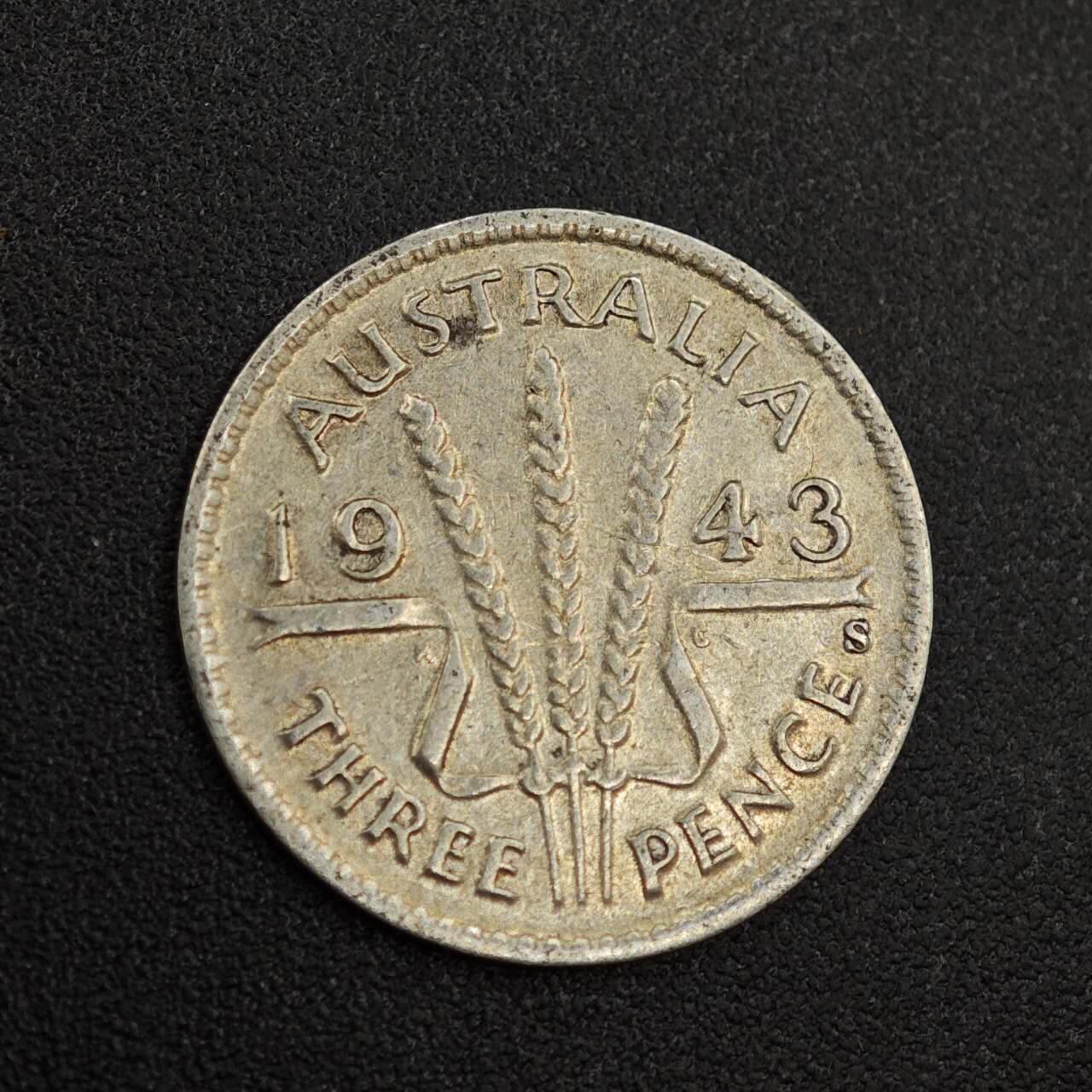 【淘币小摊】实时拍第八百零二拍   散币场   满百包邮可预留二周 每周一统一发货   澳大利亚1943年乔治六世3便士银币