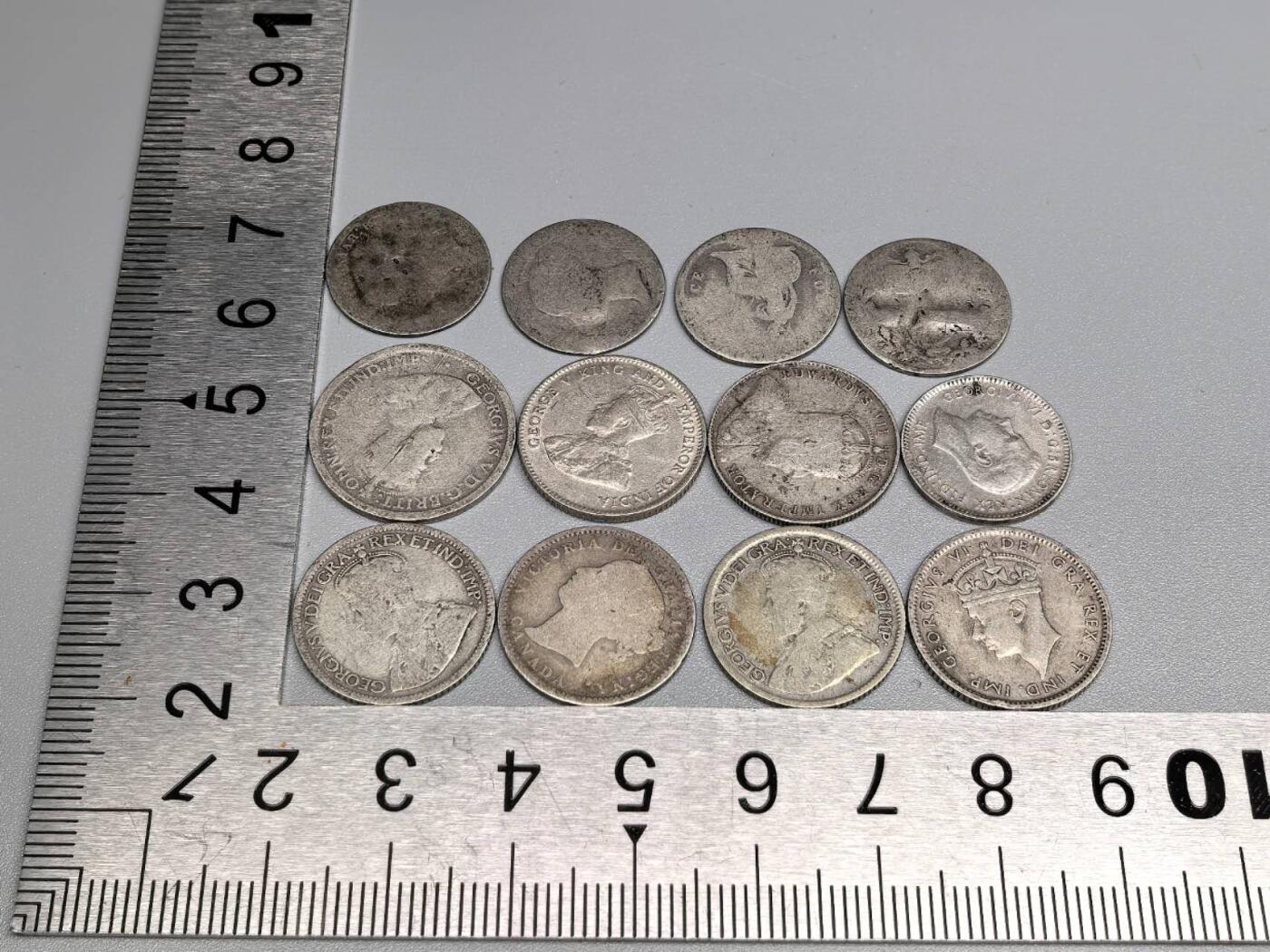 小驴勋章奖章收藏11月22日周六晚六点拍卖（珍爱和平，收藏战争，铭记历史，勿忘国耻，忠党爱国。有偿代拍，送拍规则在简介最后，参拍须阅读规则后再参拍，关系到运费包装发货时效真假辨别等关键信息，拍卖时不再发原图，看大图店主微信码在拍卖店铺介绍里） 19XX年10分银币一组，23克