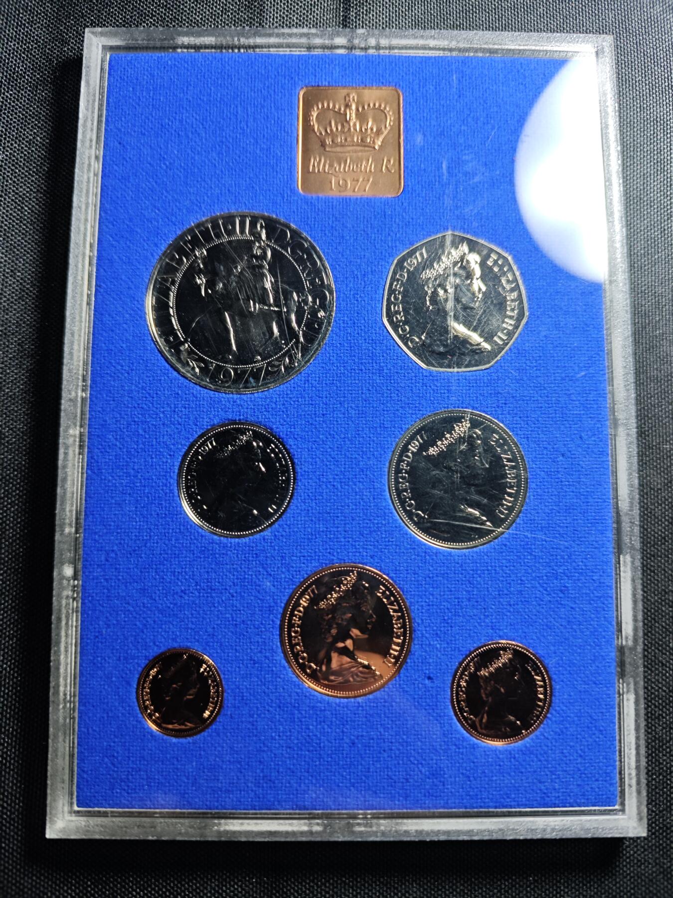 KK钱币收藏小铺 （套币 好品/批量散币 银币）专场  2月预留时间 周末发货  1977英国大小面值清年精制套币 含克朗币精制