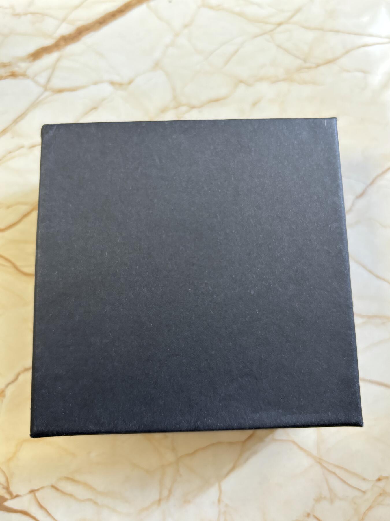 第182期拍卖 帕劳2017年弥勒佛高浮雕镀金2盎司黑色纪念银币，999银，发行888枚