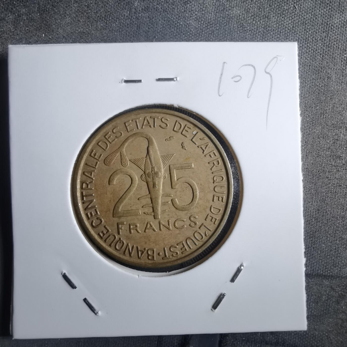 沼泽如烟--第910场 西非1970年25法郎