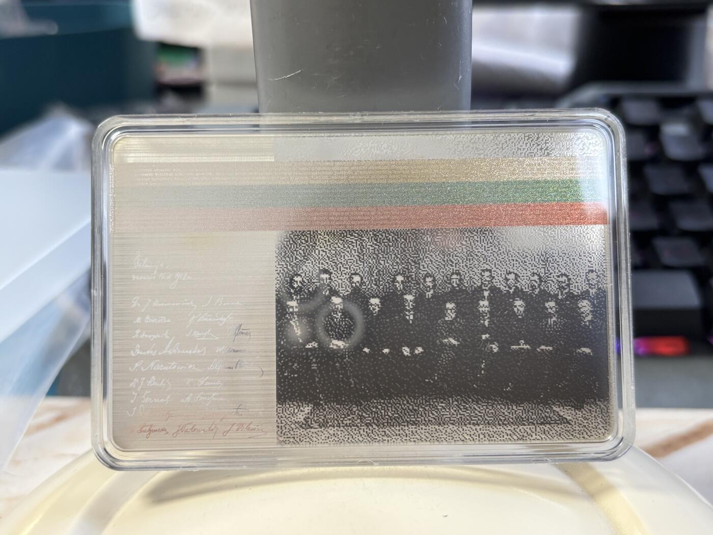 第182期拍卖 立陶宛2020年LBCOIN区块链加密数字币矩形彩银币，有自然氧化，925银，36.36克，发行4000枚