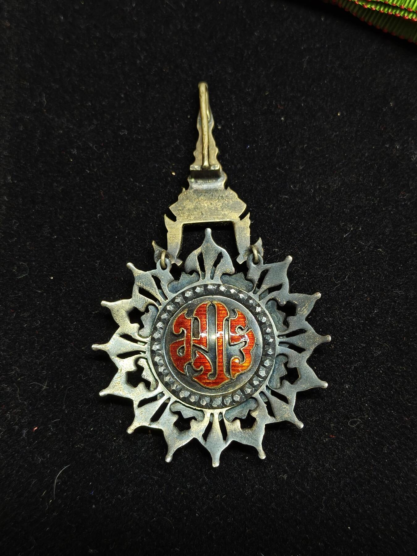 铭记历史 勿忘国耻 抗战胜利80周年精品专场 第二场  泰国 早期少见版本指挥官级白象勋章