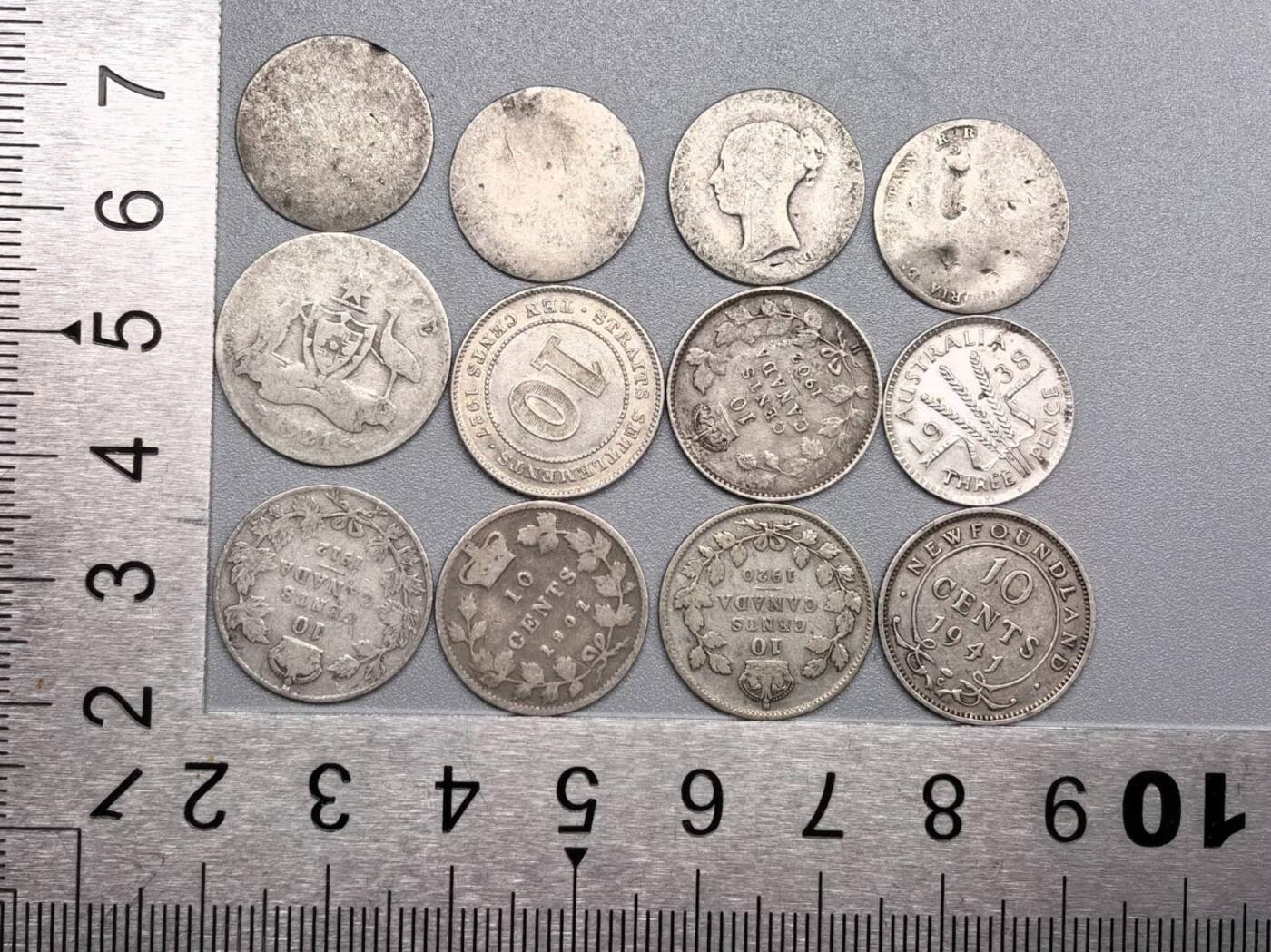 小驴勋章奖章收藏11月22日周六晚六点拍卖（珍爱和平，收藏战争，铭记历史，勿忘国耻，忠党爱国。有偿代拍，送拍规则在简介最后，参拍须阅读规则后再参拍，关系到运费包装发货时效真假辨别等关键信息，拍卖时不再发原图，看大图店主微信码在拍卖店铺介绍里） 19XX年10分银币一组，23克