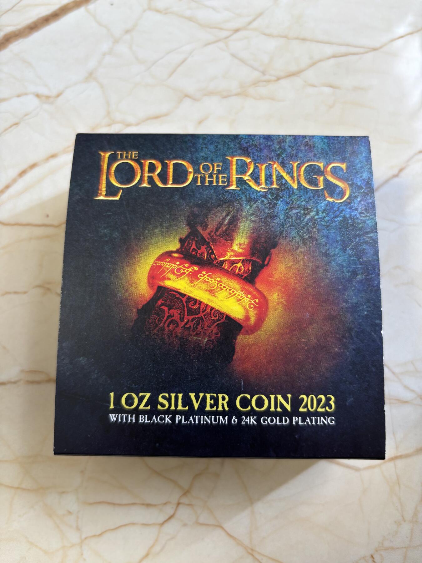 第182期拍卖 萨摩亚2023年指环王系列阿苟纳斯巨像镀金纪念银币，999银镀金，发行1499枚