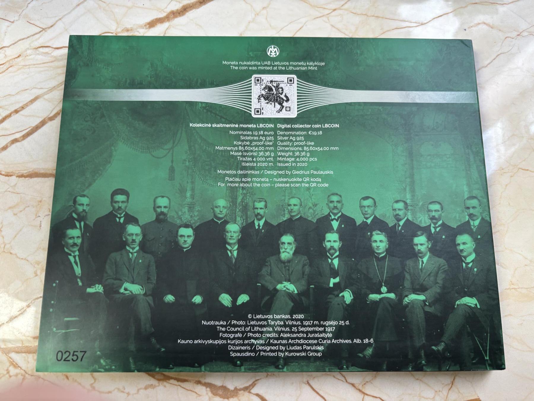 第182期拍卖 立陶宛2020年LBCOIN区块链加密数字币矩形彩银币，有自然氧化，925银，36.36克，发行4000枚