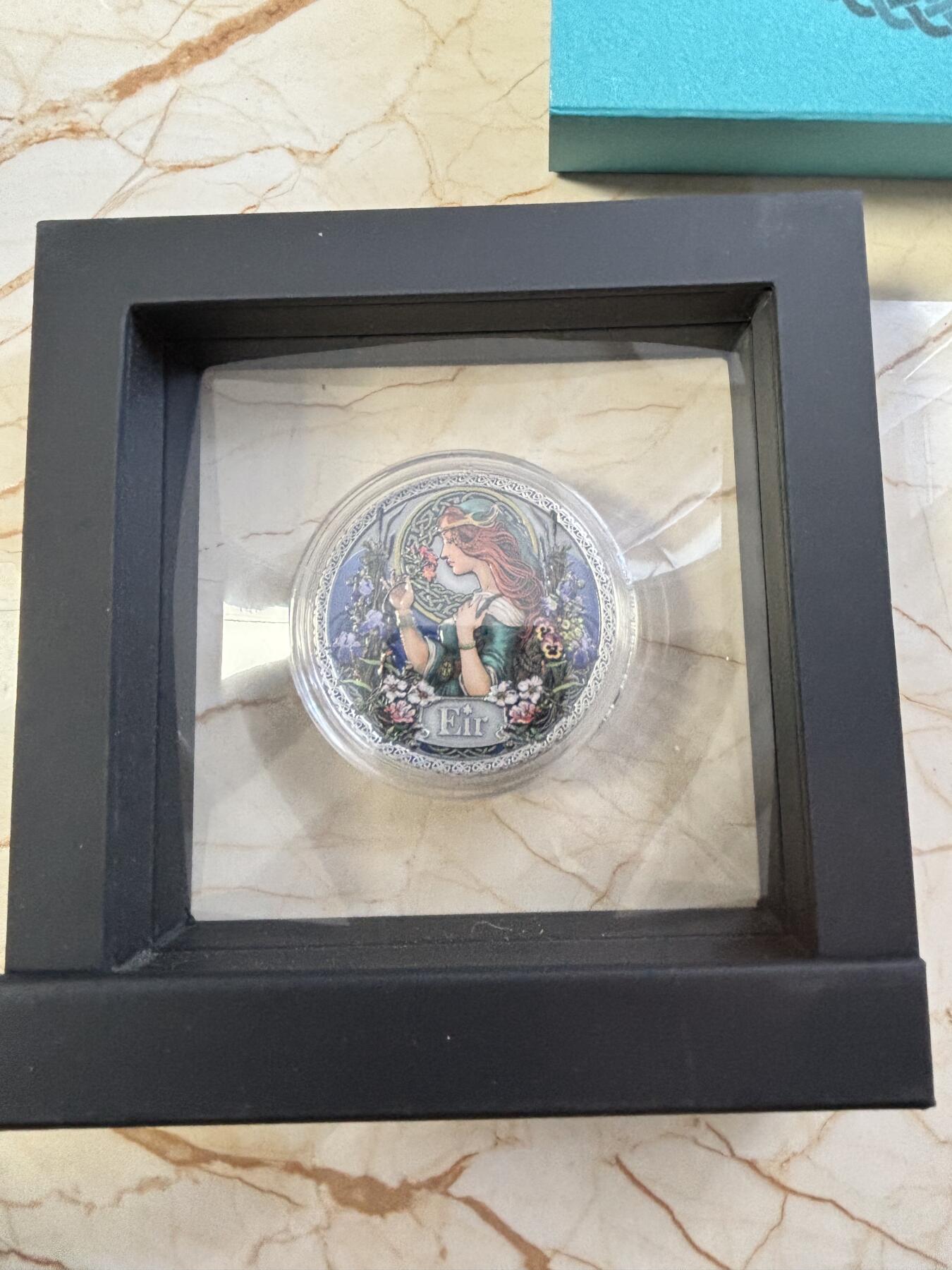 第182期拍卖 加纳2021年健康女神系列3伊西斯彩色纪念银币，999银，发行500枚