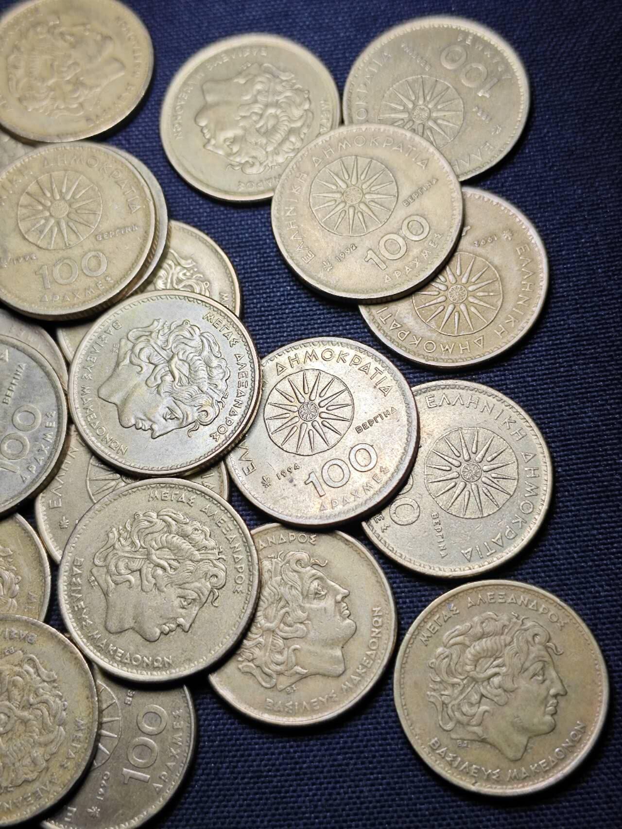 KK钱币收藏小铺 （套币 好品/批量散币 银币）专场  2月预留时间 周末发货  希腊100德拉克马一组32枚！