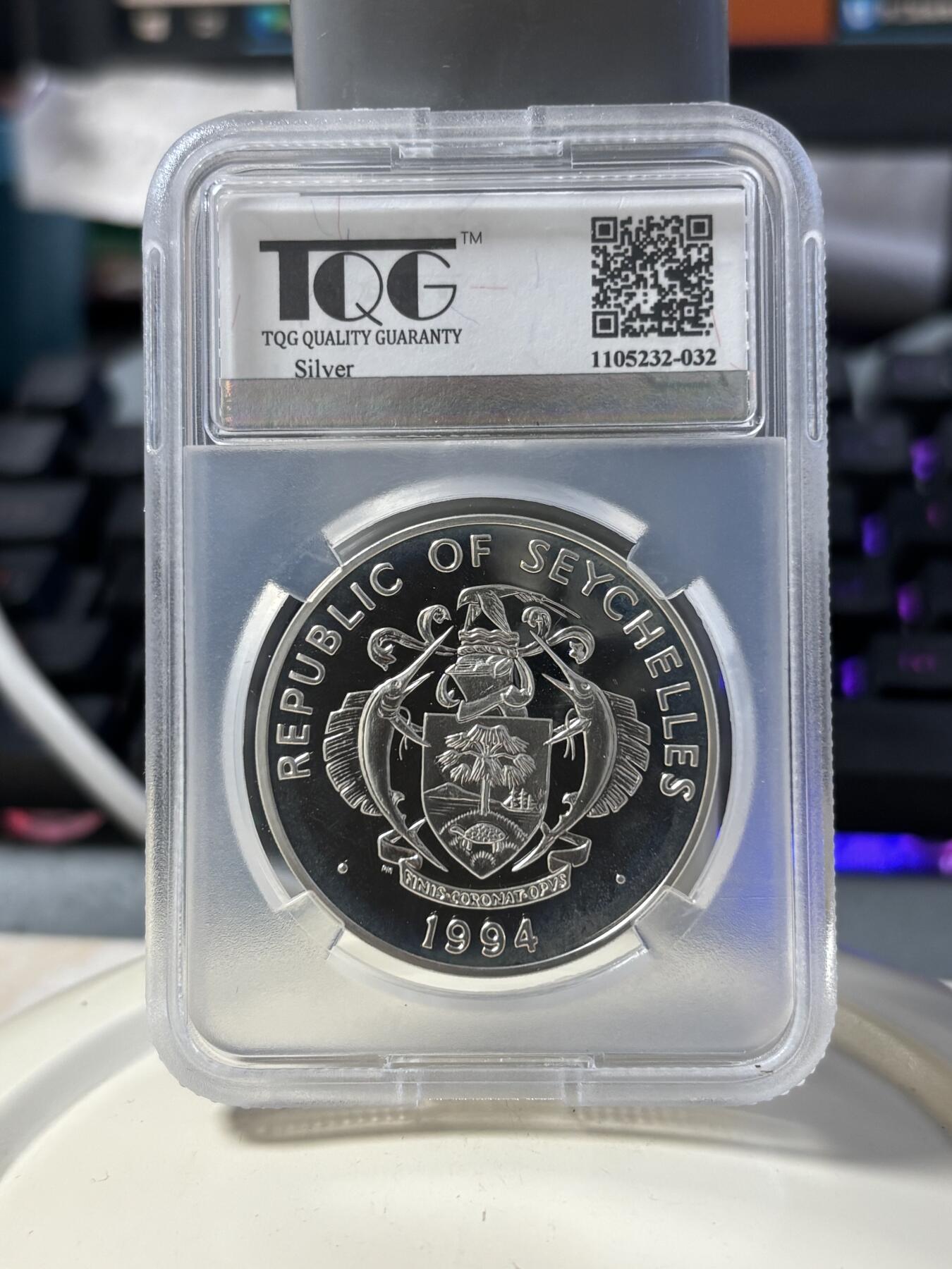 第182期拍卖 塞舌尔1994年珍稀动物系列蝴蝶纪念银币TQG-PF65，925银，28.28克