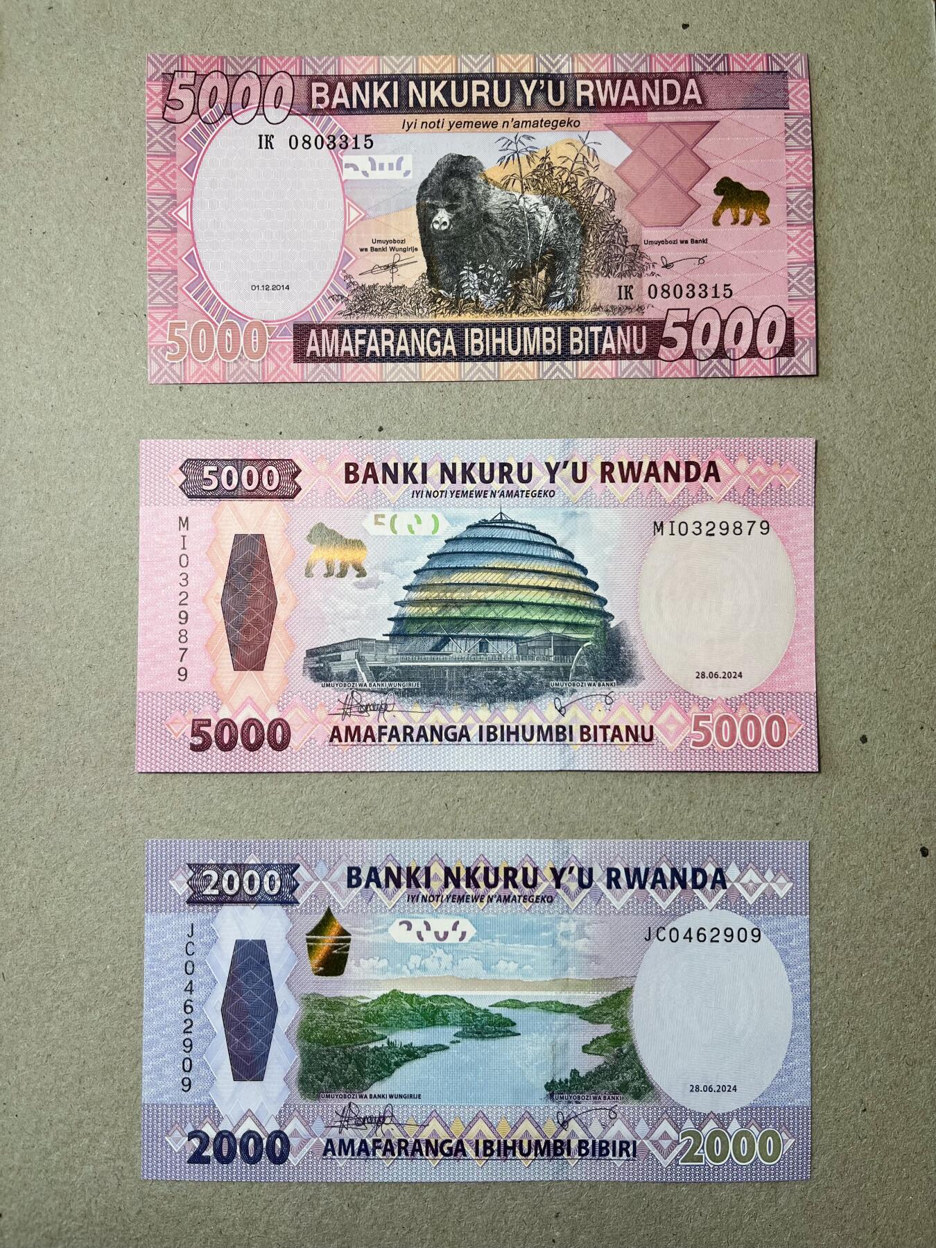 【礼羽收藏】🌏世界钱币拍卖第113期 卢旺达2014年5000法郎，2024年5000法郎，2000法郎，全新UNC