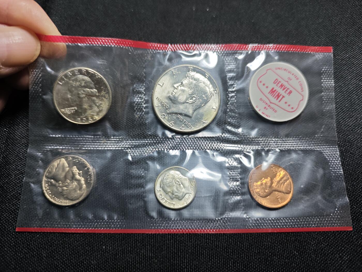 KK钱币收藏小铺 （套币 好品/批量散币 银币）专场  2月预留时间 周末发货   1964美国官方清年套币 含3枚高银银币！