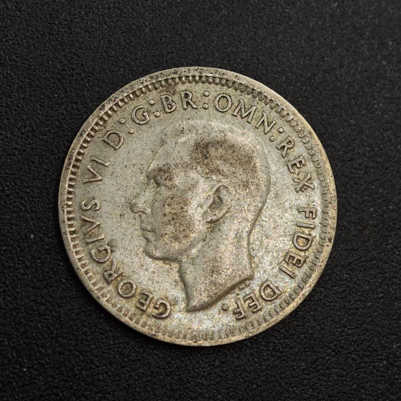 【淘币小摊】实时拍第八百零二拍   散币场   满百包邮可预留二周 每周一统一发货   澳大利亚1952年乔治六世3便士银币