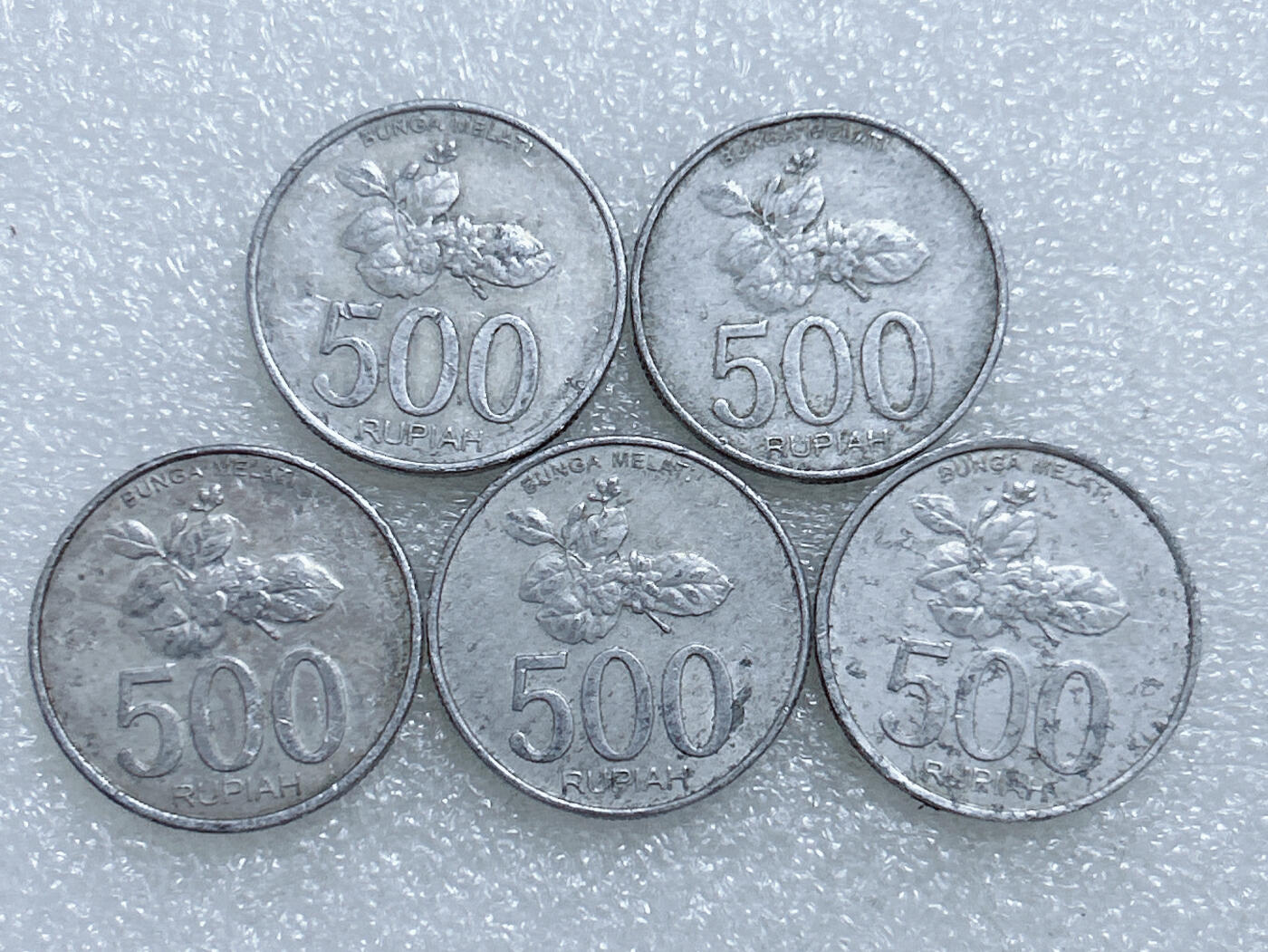 第一海外回流一元起拍收藏 散集专场  第270期 印度尼西亚500卢比铝币 5枚