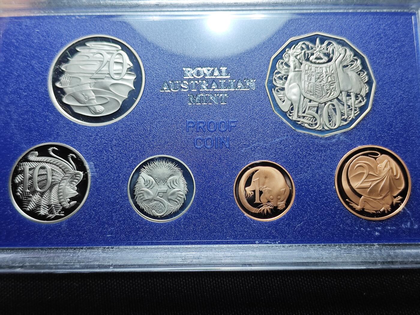 KK钱币收藏小铺 （套币 好品/批量散币 银币）专场  2月预留时间 周末发货  1984澳大利亚清年精制币一套