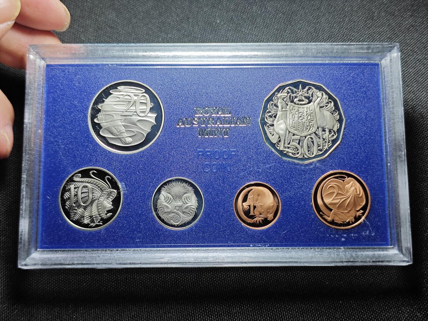 KK钱币收藏小铺 （套币 好品/批量散币 银币）专场  2月预留时间 周末发货  1984澳大利亚清年精制币一套