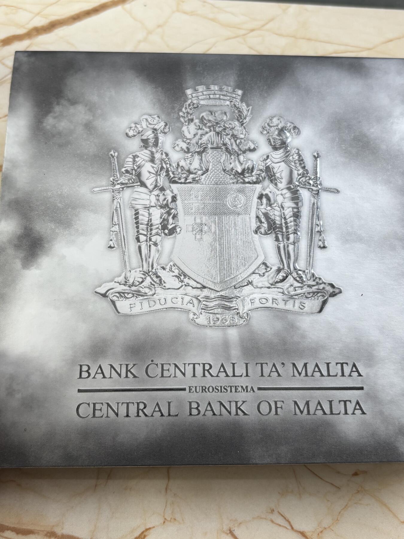 第182期拍卖 卡装马耳他2021年过去的骑士团系列1盎司纪念银币,9999银，发行15000枚，