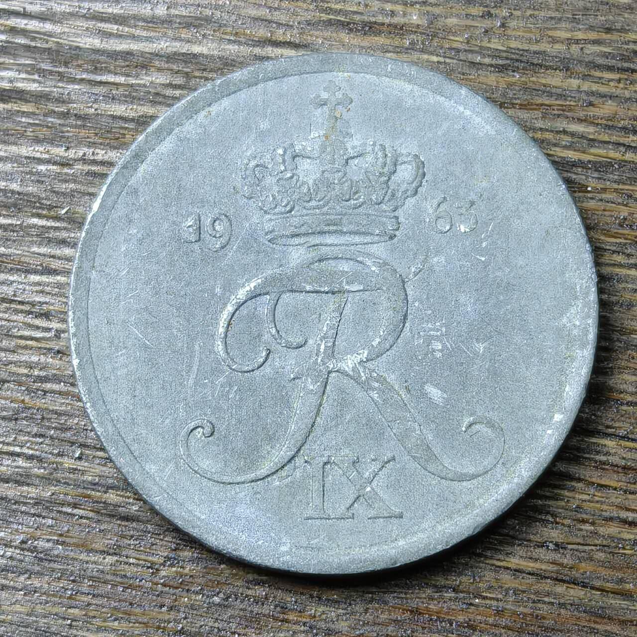 【铜匠收藏】★第132场★散币场，无佣金，30包邮。不满30元，支付5元运费。《接受代拍 代送NGC评级》 丹麦 1963年 2欧尔 锌币