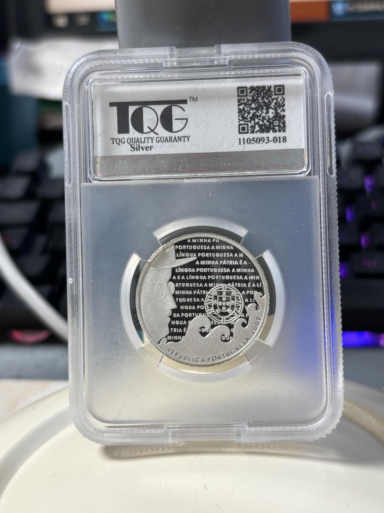 第182期拍卖 葡萄牙2009年 欧洲之星系列2.5欧精制银币 TQG PF70UC-925银 12克 发行量：约1万枚