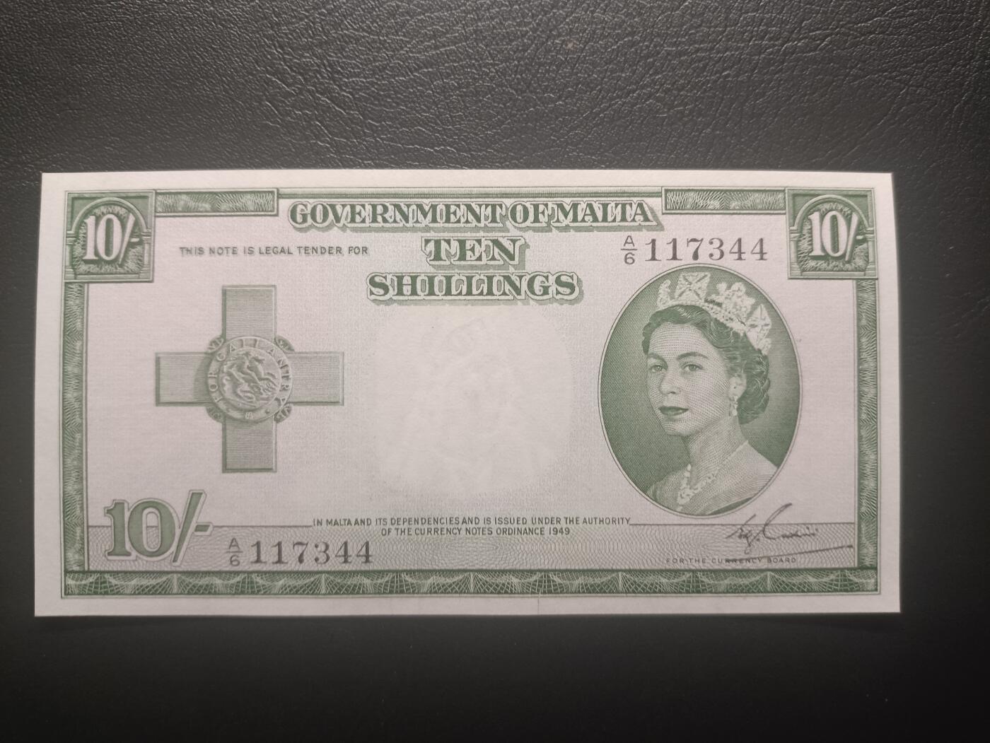 2025十一月第五期，总第203期 英属马耳他1952版10先令UNC-，大皇冠女王，稀有英属殖民地品种