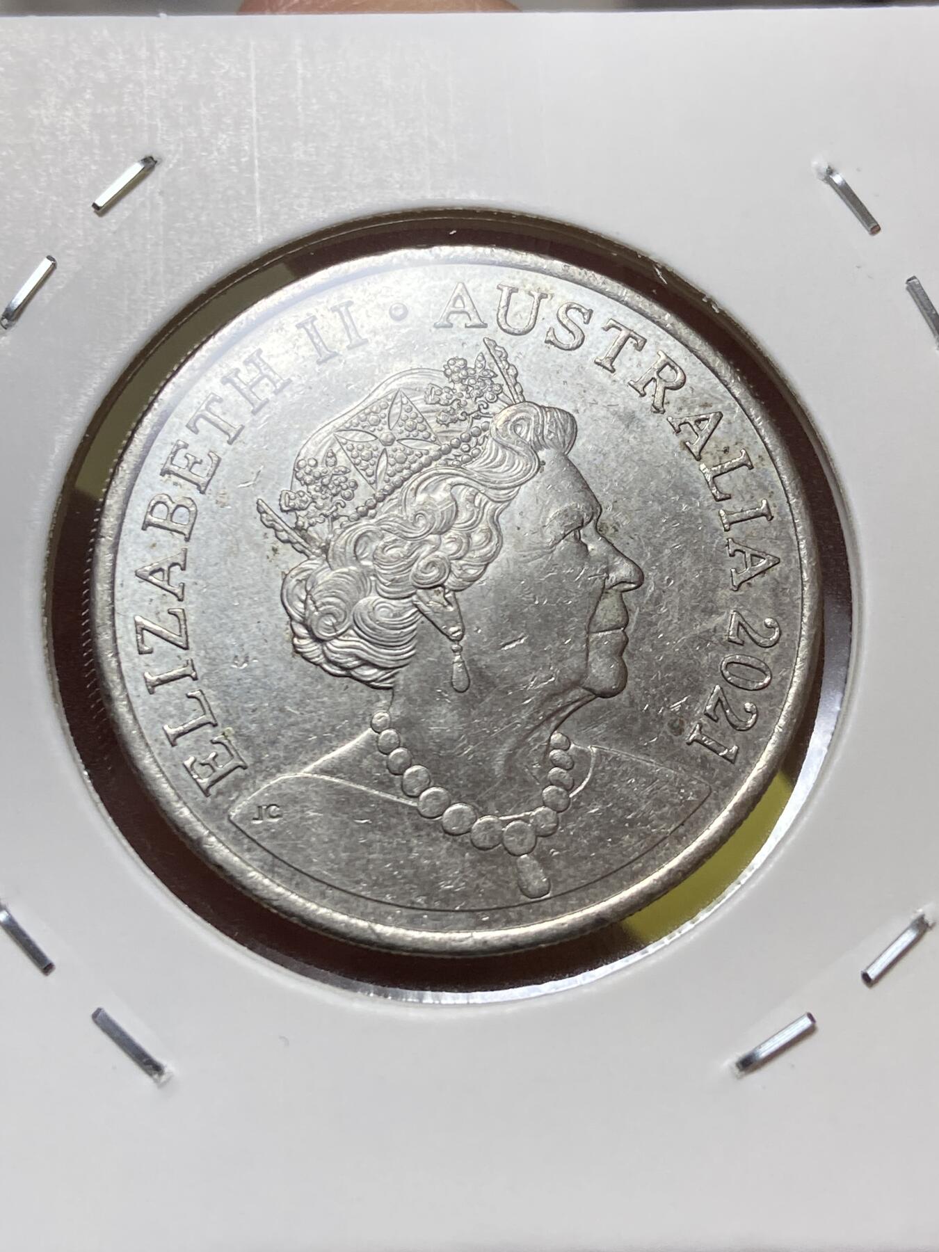 2025年第一百三十一场(总第一百五十七场）外国好品纸夹散币场(免佣金) 较少见–澳大利亚🇦🇺2021年20分(伊丽莎白二世老年第二版头像)