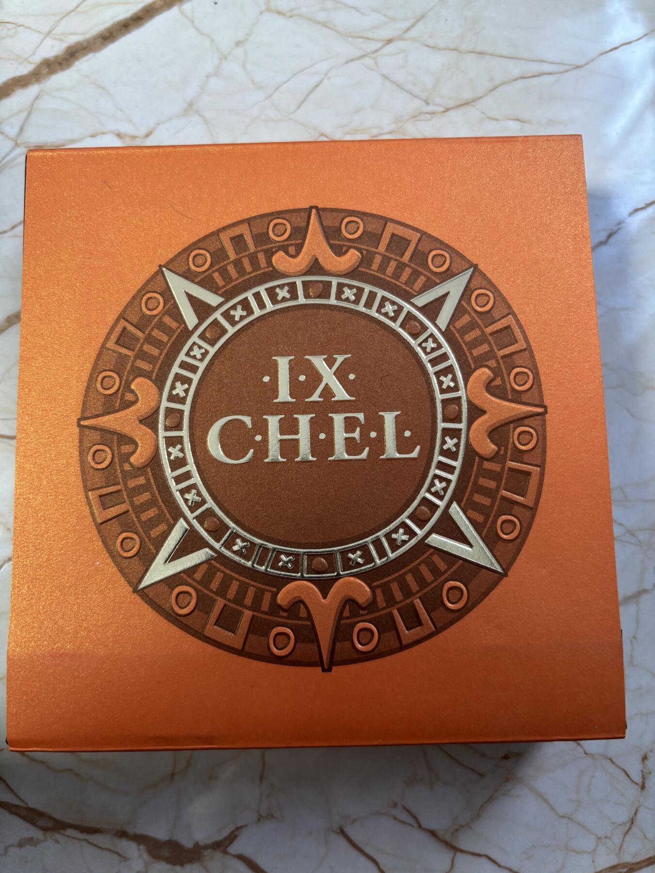 第182期拍卖 加纳2021年健康女神系列4玛雅伊克舍尔女神彩银币，999银，50克，发行500枚