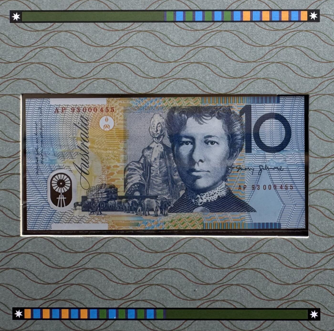 2025第25场（总第225期）：精品测试钞、纪念钞、塑料钞、连体钞综合场 红字版/AP93冠 澳大利亚“联邦第一枚邮票和纸币发行80周年”10澳元塑料纪念钞册装UNC（第455号）