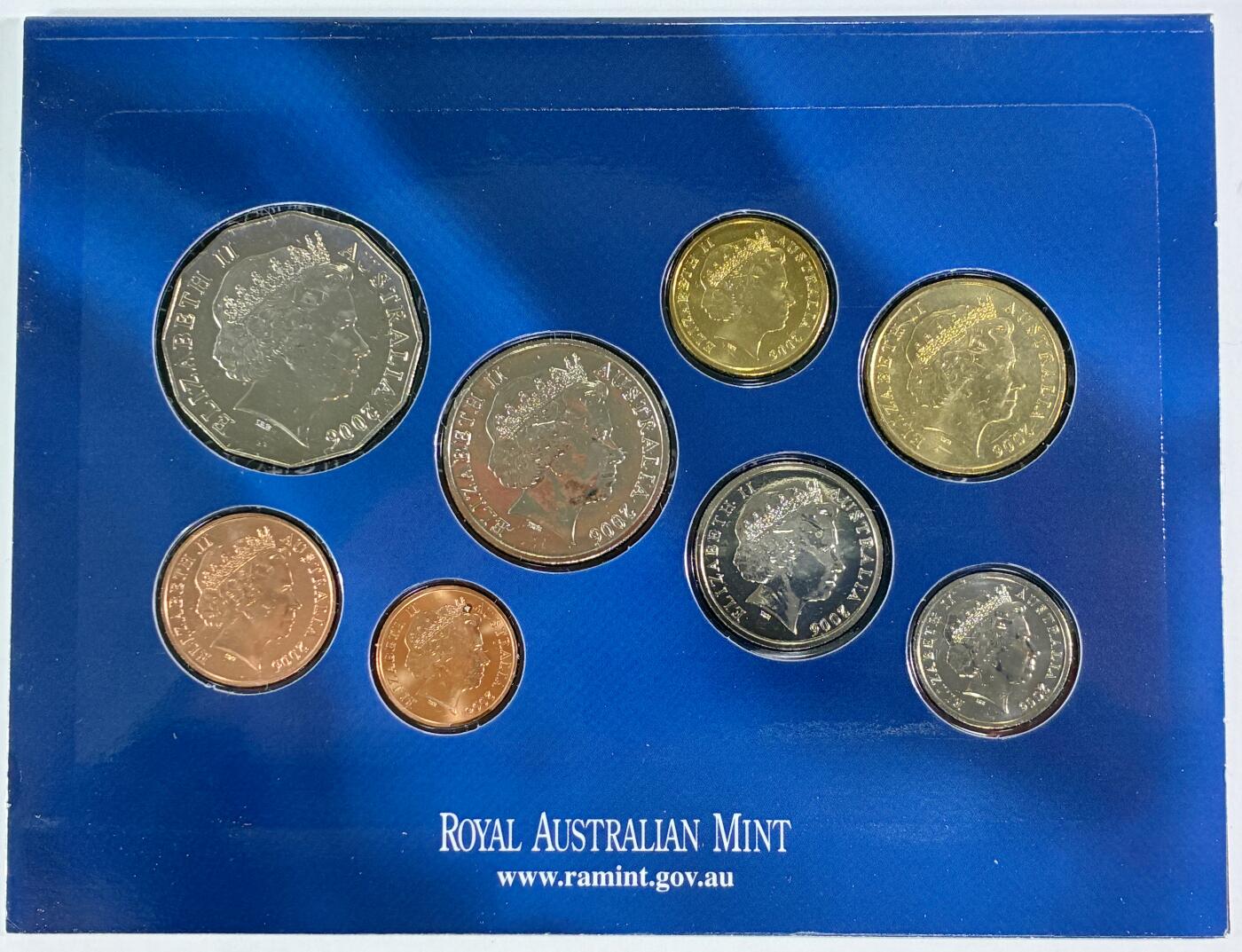 【雨安】【直播拍卖】【世界币章115期-裸币】2025-11-21 周五 19:30 保真 [现代套币] Australia 澳大利亚 套币 2006年