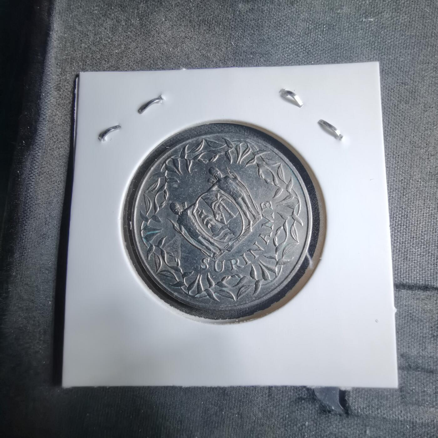 沼泽如烟--第909场 苏里南1989年250分