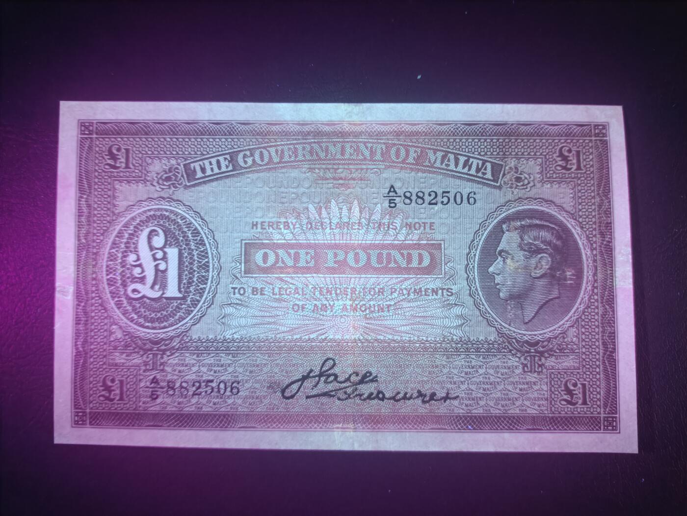 2025十一月第五期，总第203期 英属马耳他1939年1镑流通好品XF无47，乔治六世国王，仅发行一年的稀有签名，最高面值