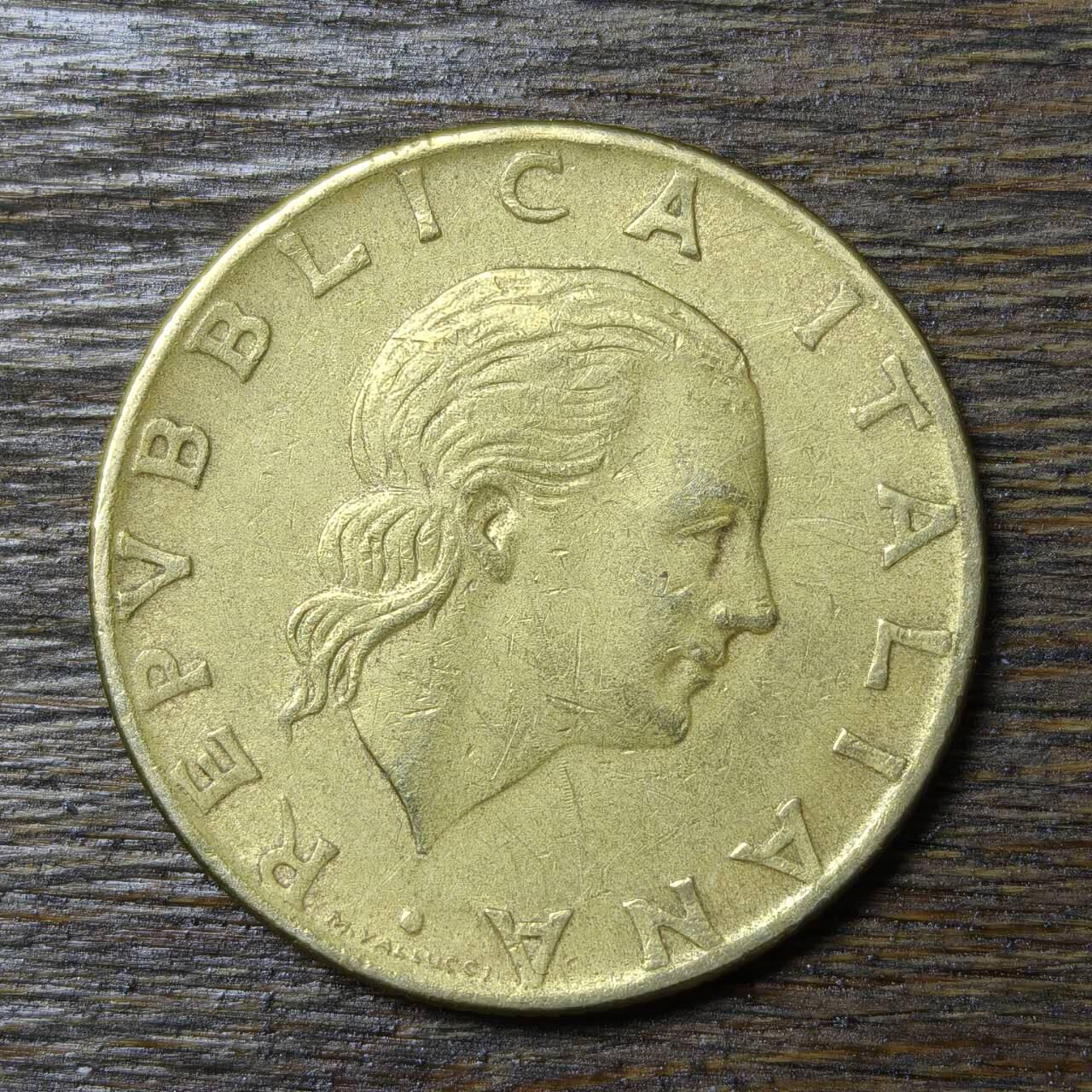 【铜匠收藏】★第132场★散币场，无佣金，30包邮。不满30元，支付5元运费。《接受代拍 代送NGC评级》 意大利 1979年 200里拉 铜币