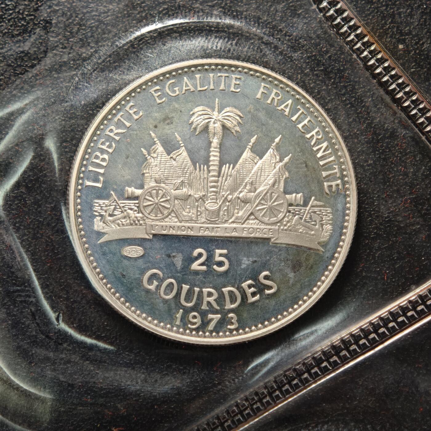 【德藏】世界币章拍卖第154期（拍品征集中~欢迎藏友联系） 1973年 海地精制纪念套币 原册