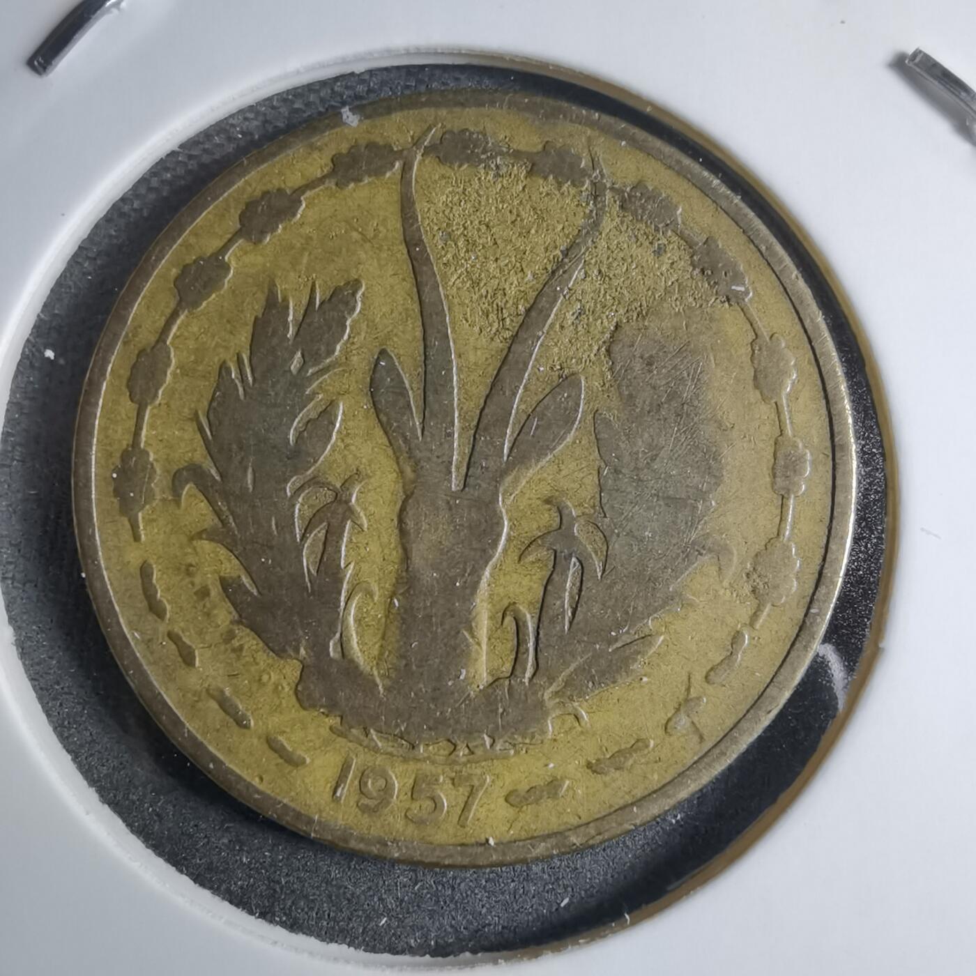 沼泽如烟--第909场 西非1957年25法郎