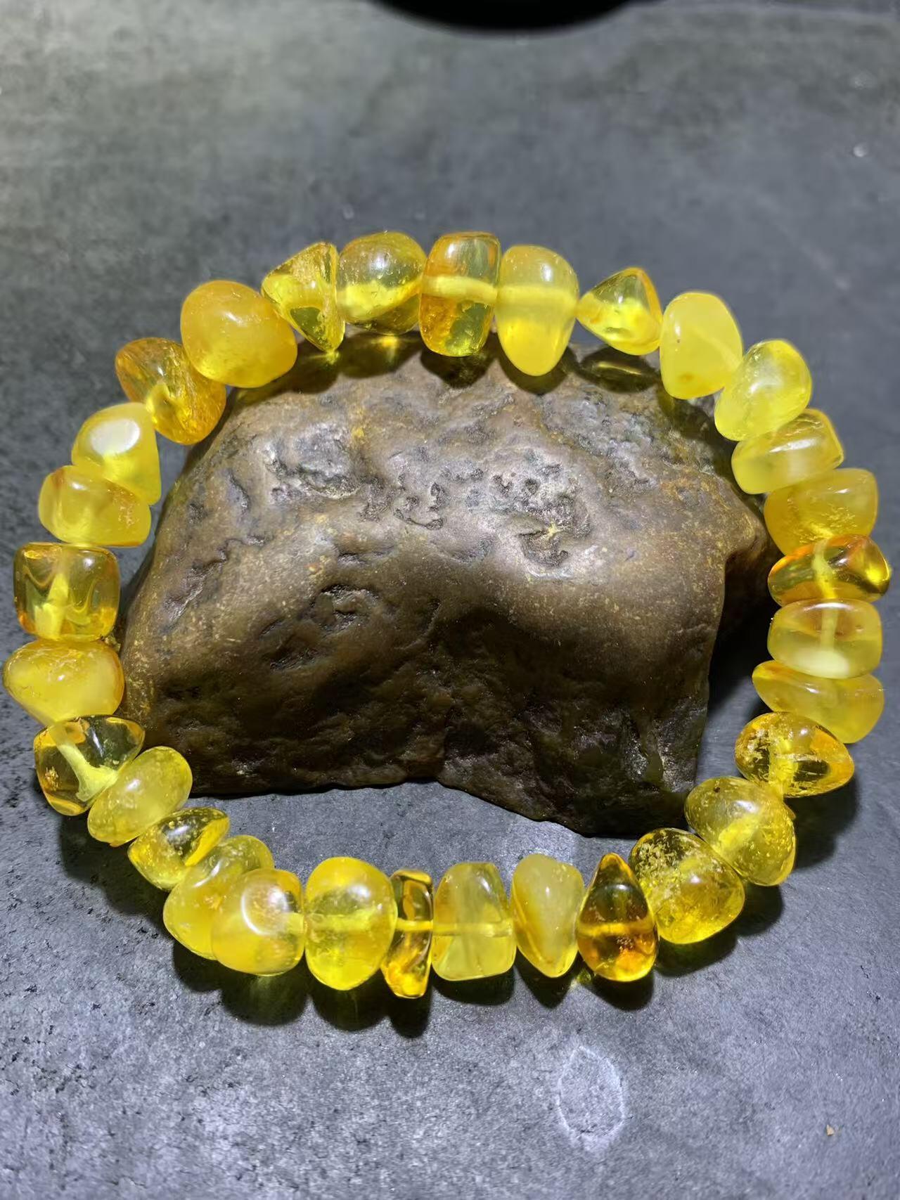 天然原矿俄料随形手串1条！