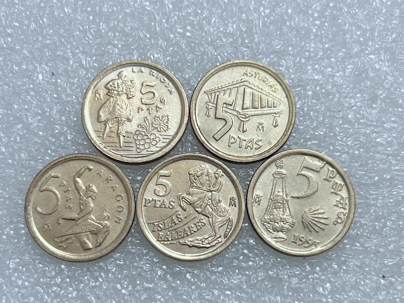 第一海外回流一元起拍收藏 散集专场  第270期 西班牙不同版本5比塞塔硬币 5枚